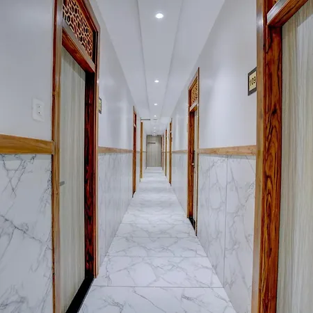 Hotel Arts International-2